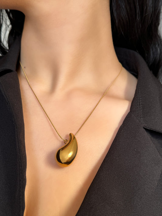 COLLIER ELVA