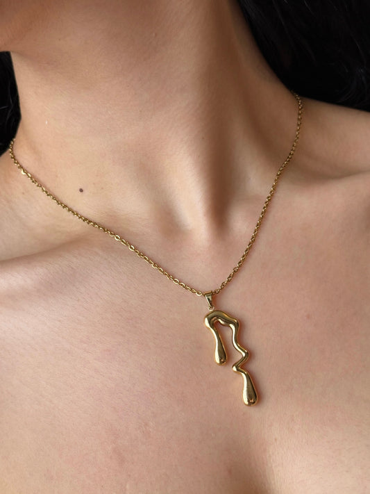 COLLIER NEYLA